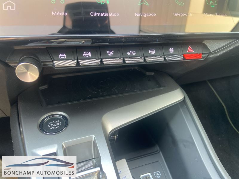 Peugeot 308 (P5) . — photo 22