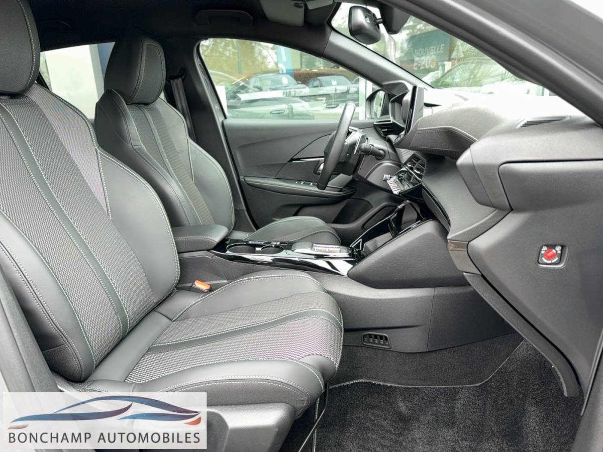 Peugeot 208 II 1.2I HYBRID – 145 – BV E-DCS6 GT — photo 9