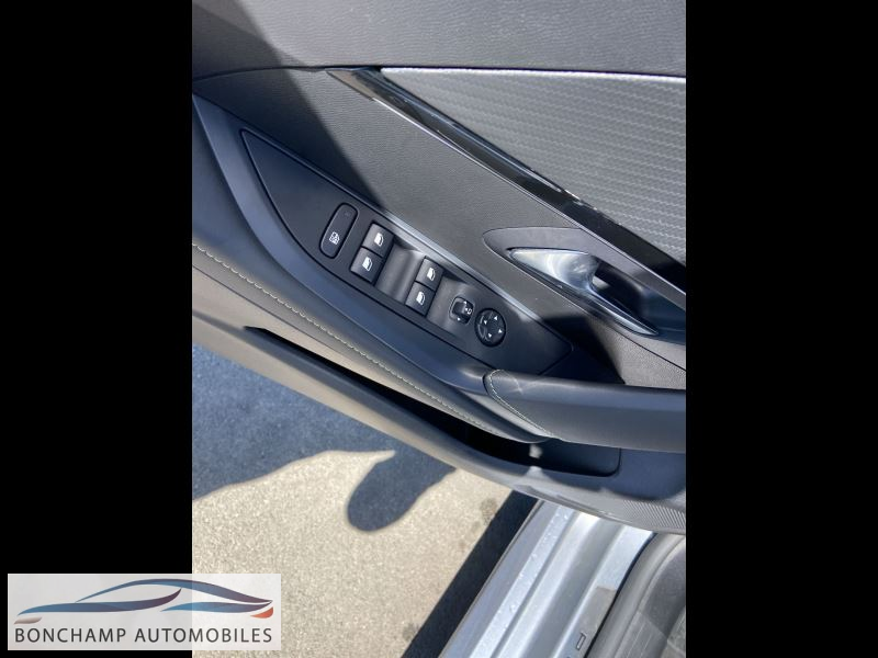 Peugeot 208 II 1.2I HYBRID – 136 – BV E-DCS6 GT — photo 16