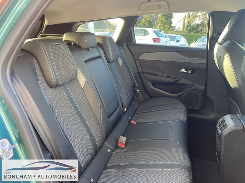 Peugeot 308 III SW 1.5 BLUEHDI S&S – 130 – BV EAT8 ALLURE PACK — photo 10