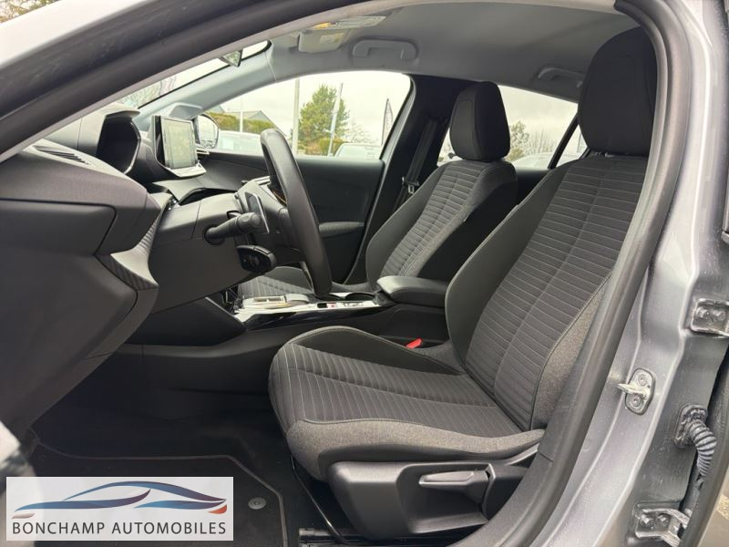 Peugeot 208 II 2019 1.2I PURETECH 12V S&S – 100 – BV EAT8 STYLE — photo 8