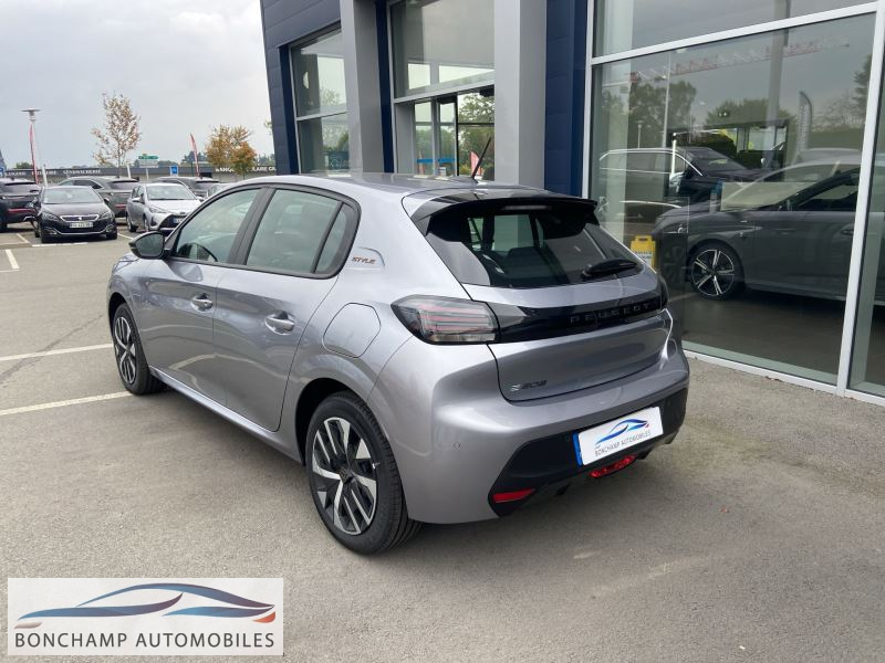 Peugeot 208 II E-208 – 136 STYLE — photo 7