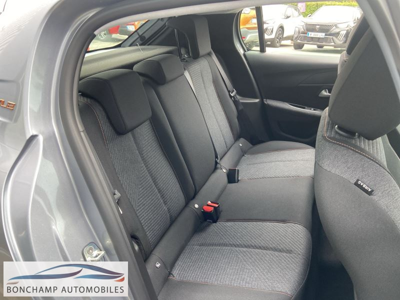 Peugeot 208 II E-208 – 136 STYLE — photo 10
