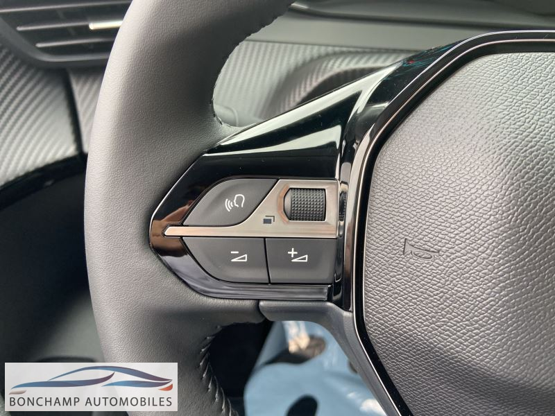 Peugeot 208 II E-208 – 136 STYLE — photo 15