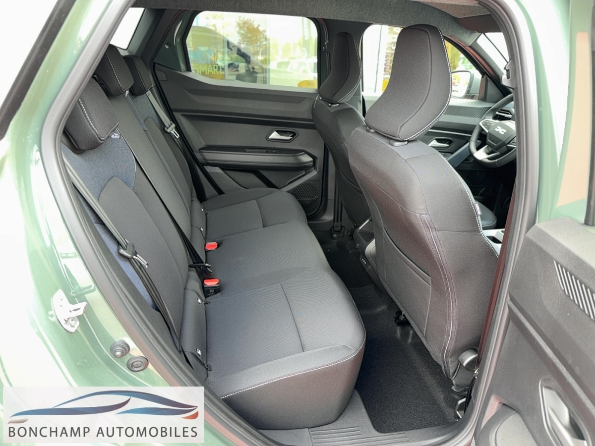 Dacia DUSTER III 1.6 HYBRID – 140 JOURNEY — photo 8