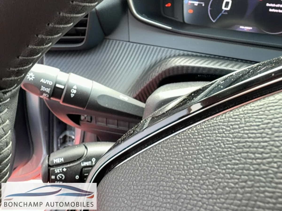 Peugeot 208 II 2019 1.2I PURETECH 12V S&S – 100 ALLURE — photo 16