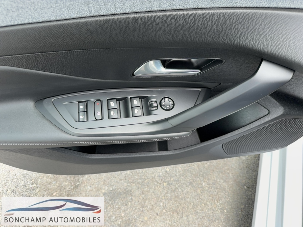 Peugeot 308 III SW 2021 1.5 BLUEHDI S&S – 130 – BV EAT8 ALLURE — photo 13