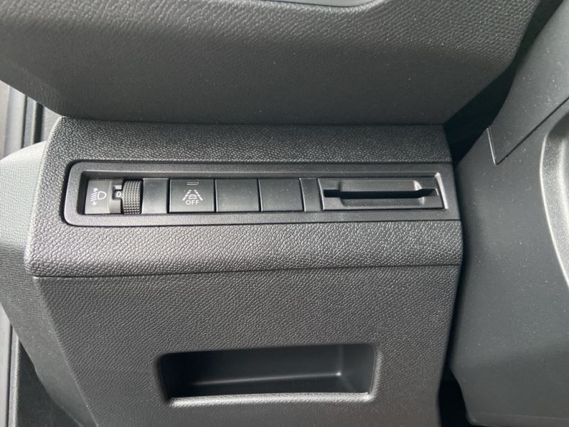 Peugeot 3008 II 2016 1.5 BLUEHDI S&S – 130 – BV EAT8 ALLURE PACK — photo 17