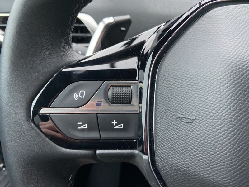 Peugeot 3008 II 2016 1.5 BLUEHDI S&S – 130 – BV EAT8 ALLURE PACK — photo 22