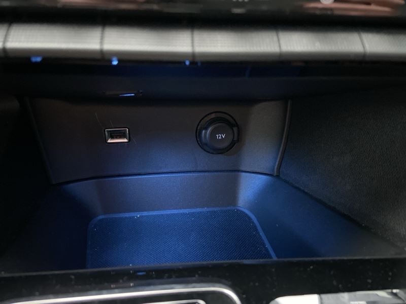 Peugeot 3008 II 2016 1.5 BLUEHDI S&S – 130 – BV EAT8 ALLURE PACK — photo 29