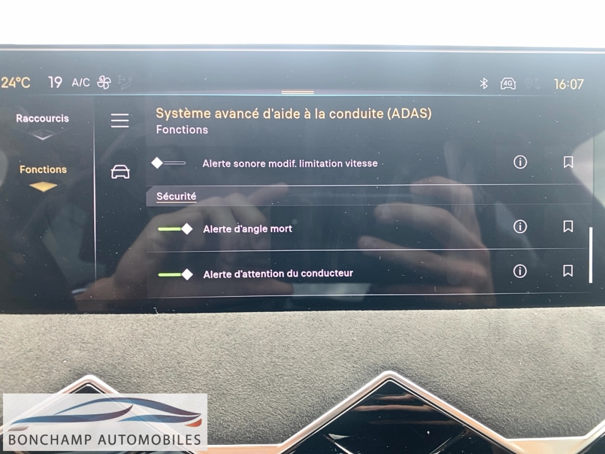 Ds DS3 CROSSBACK 1.2I HYBRIDE – 136 – BVR ETOILE — photo 27