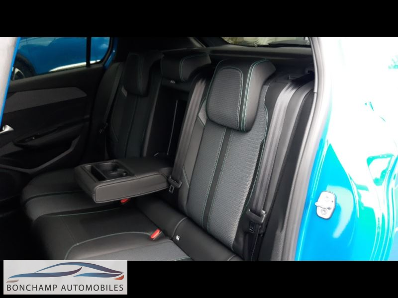 Peugeot 308 III 1.2I PURETECH 12V S&S – 130 ALLURE PACK — photo 12