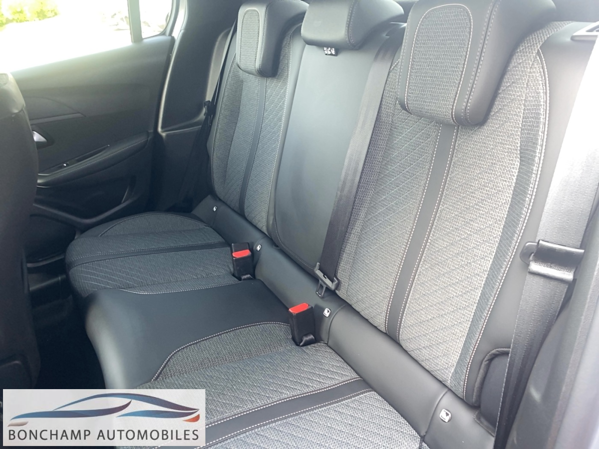 Peugeot 208 II 2019 1.2I PURETECH 12V S&S – 100 ALLURE — photo 10