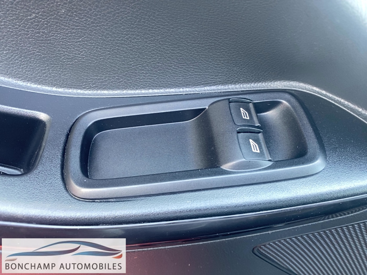Ford KA+ 1.2 TI-VCT – 85 BLACK EDITION — photo 16