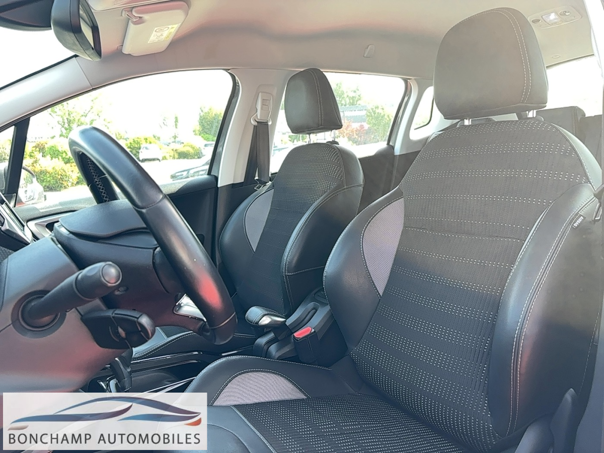 Peugeot 2008 1.5 BLUEHDI S&S – 120 – BV EAT6 ALLURE — photo 11