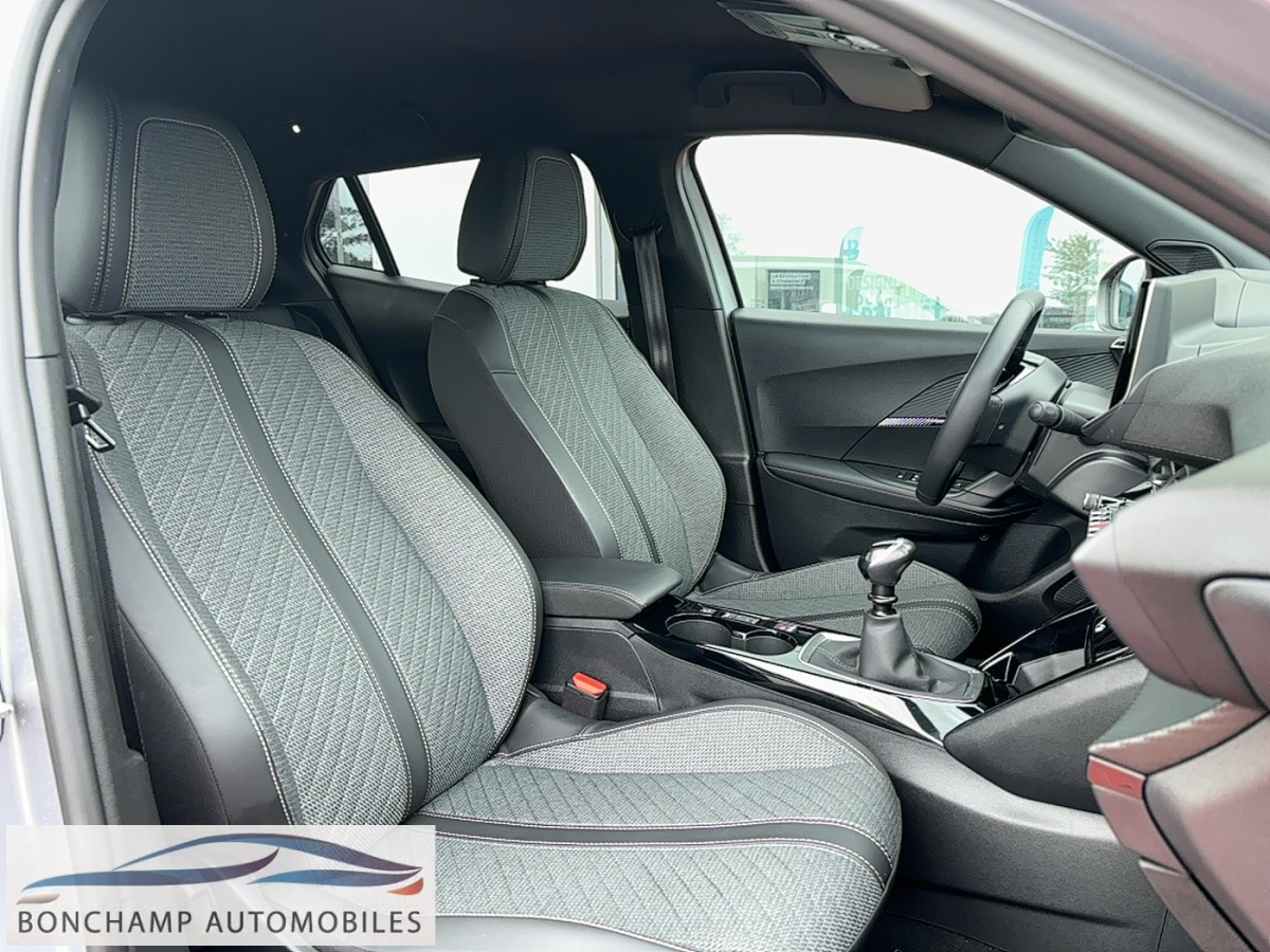 Peugeot 2008 II 2019 1.2I PURETECH 12V S&S – 100 ALLURE — photo 9