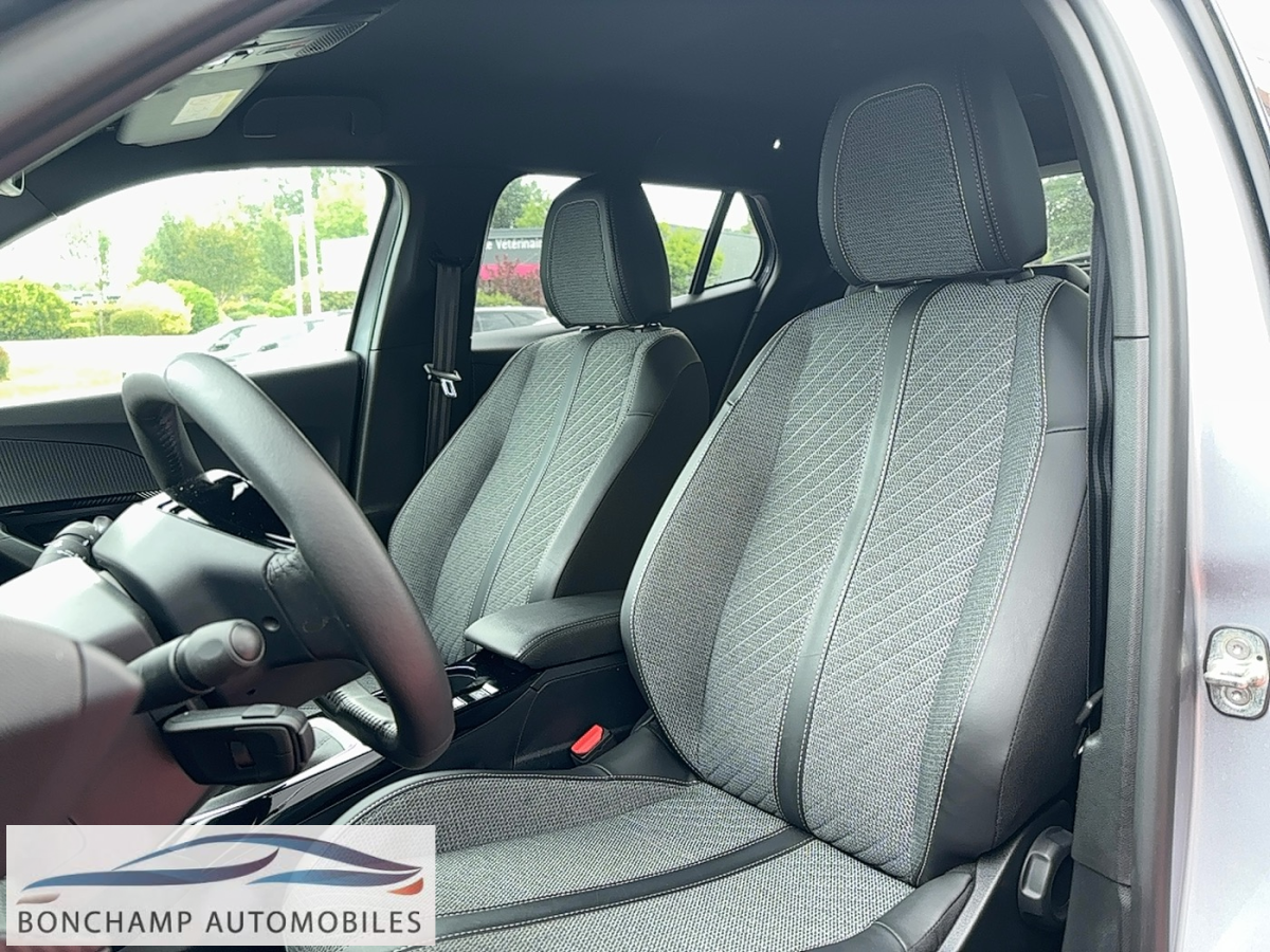 Peugeot 2008 II 2019 1.2I PURETECH 12V S&S – 100 ALLURE — photo 13
