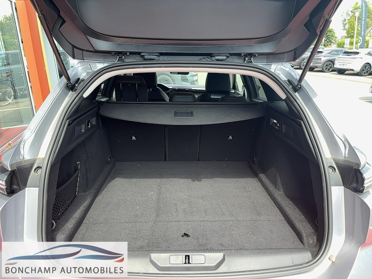 Peugeot 308 III SW 2021 1.5 BLUEHDI S&S – 130 – BV EAT8 ALLURE — photo 11