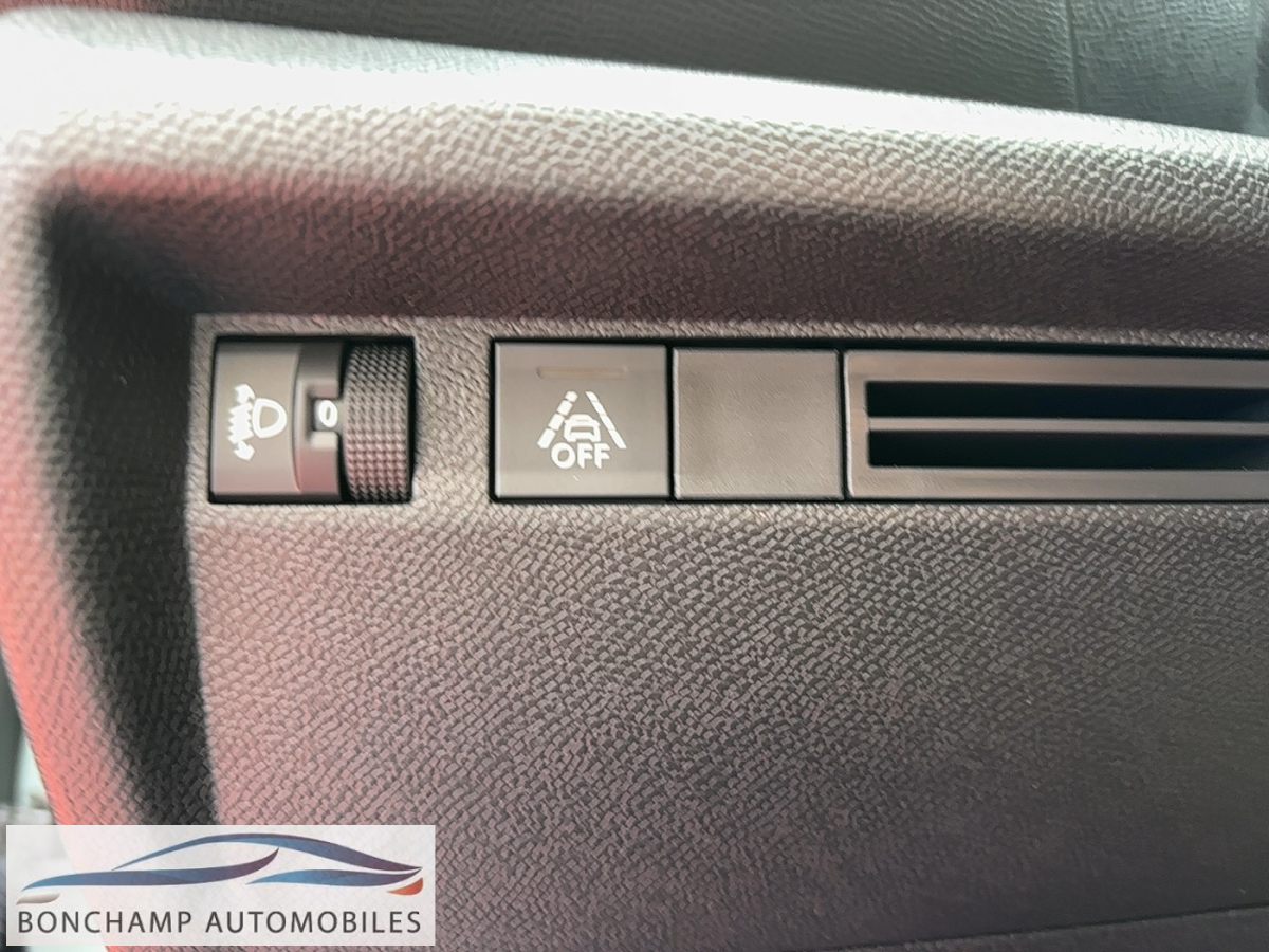 Citroën C4 (3) Hybride 136 e-DSC6 PLUS — photo 19