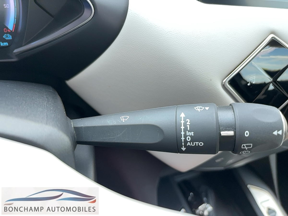 Ds DS3 CROSSBACK E-TENSE – 136 RIVOLI — photo 15