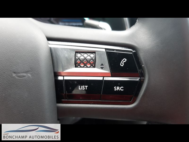 Ds DS7 CROSSBACK E-TENSE – 300 – 4X4 RIVOLI — photo 23
