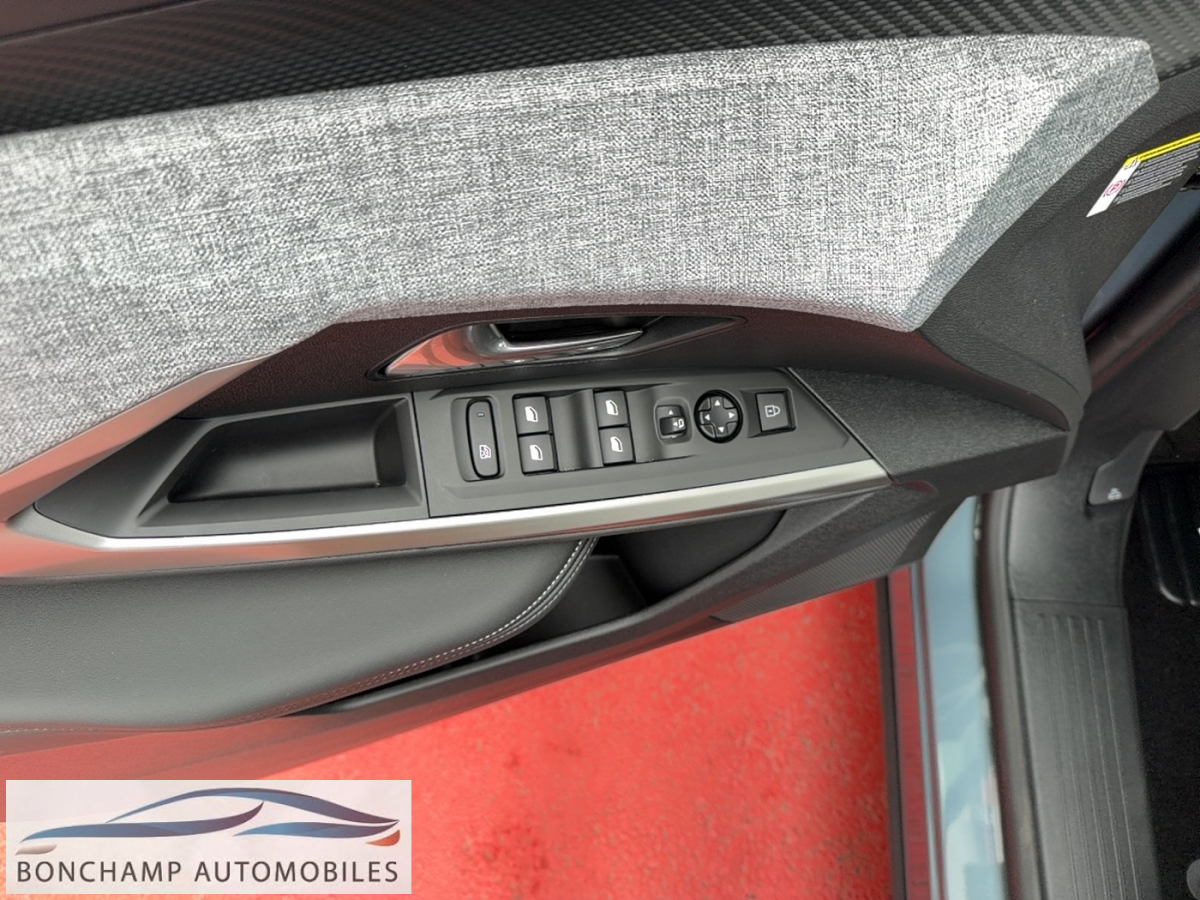 Peugeot 3008 III 2024 1.2I HYBRID -136 – BV E-DCS6 ALLURE — photo 13