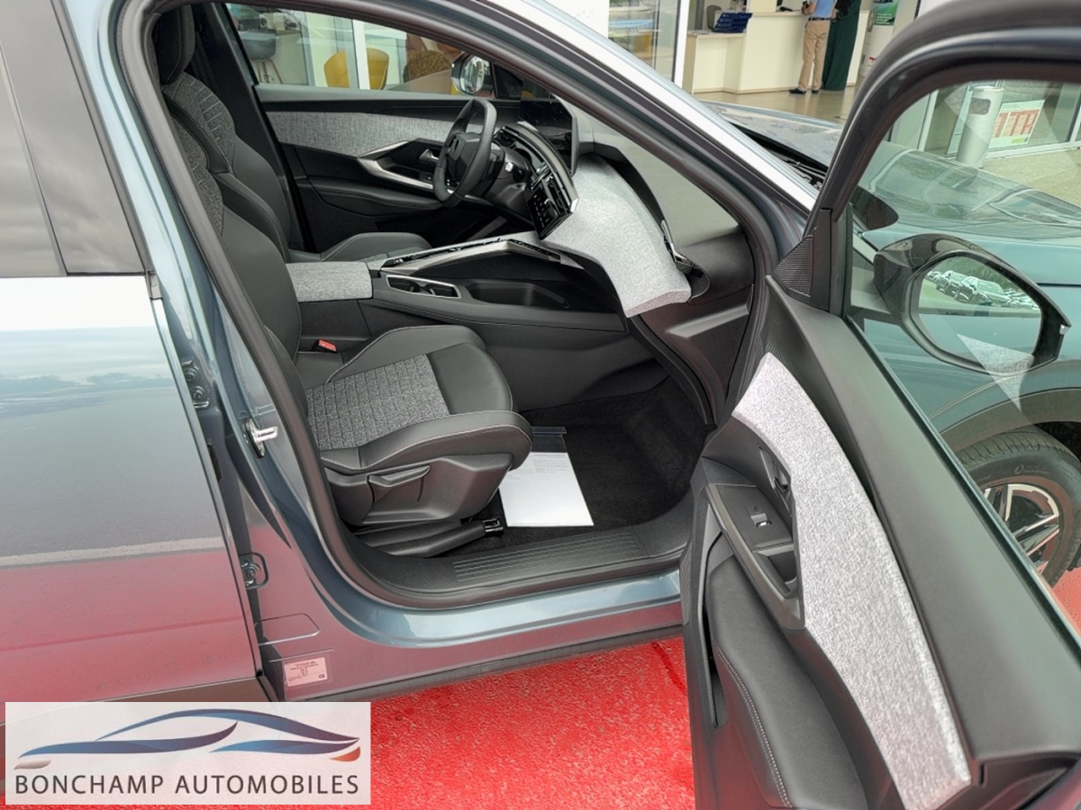 Peugeot 3008 III 2024 1.2I HYBRID -136 – BV E-DCS6 ALLURE — photo 8