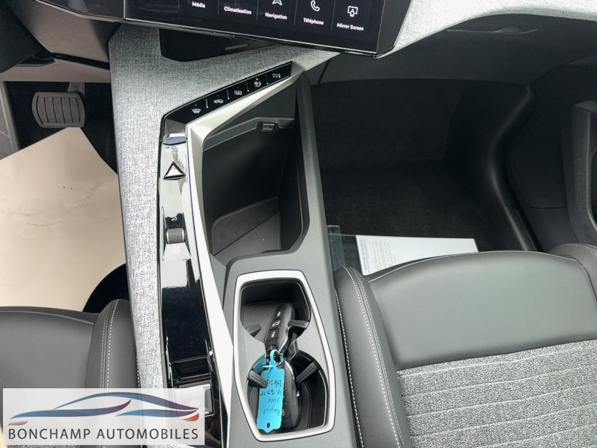 Peugeot 3008 III 2024 1.2I HYBRID -136 – BV E-DCS6 ALLURE — photo 21