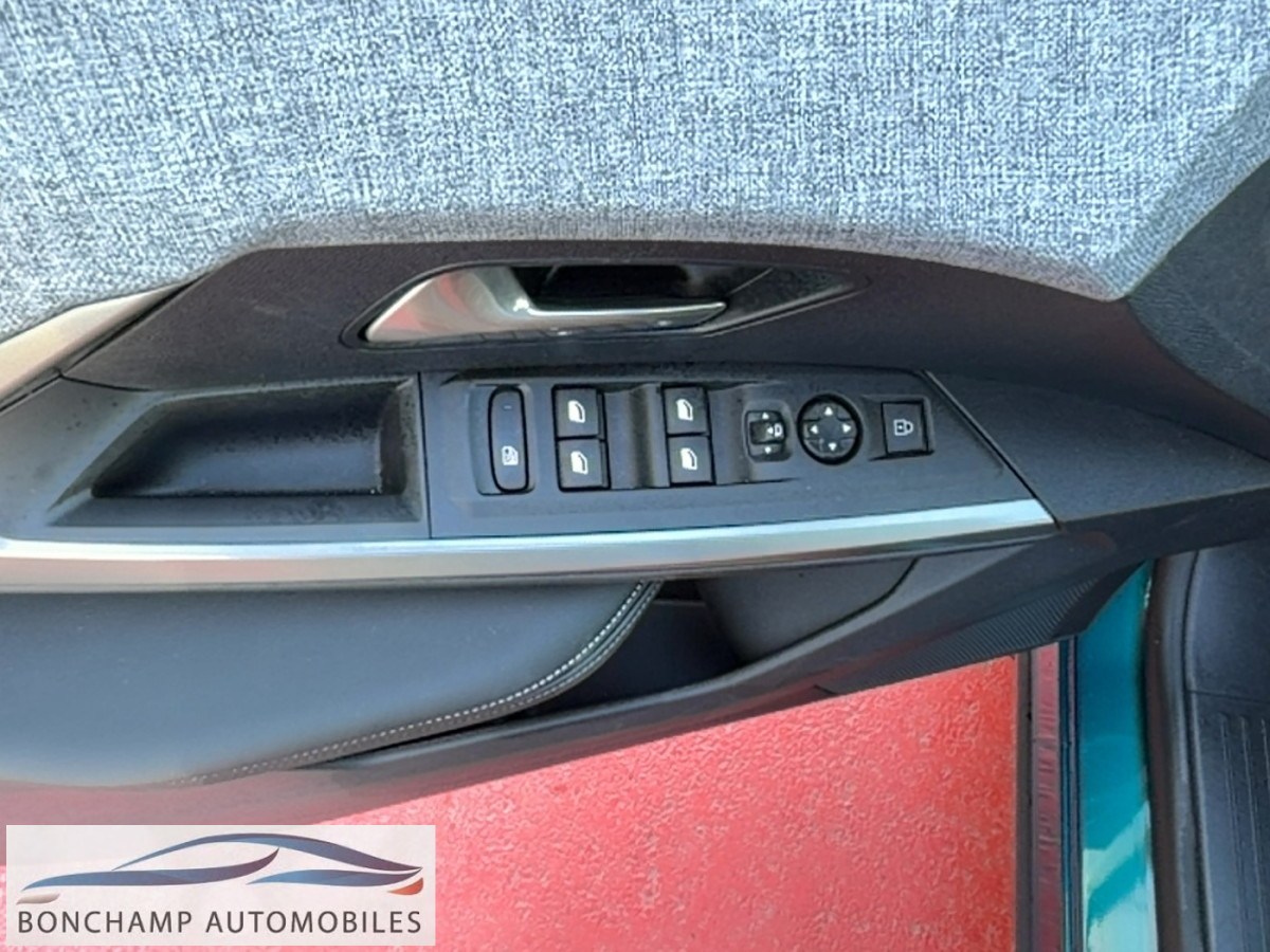 Peugeot 3008 III 2024 1.2I HYBRID -136 – BV E-DCS6 ALLURE — photo 14