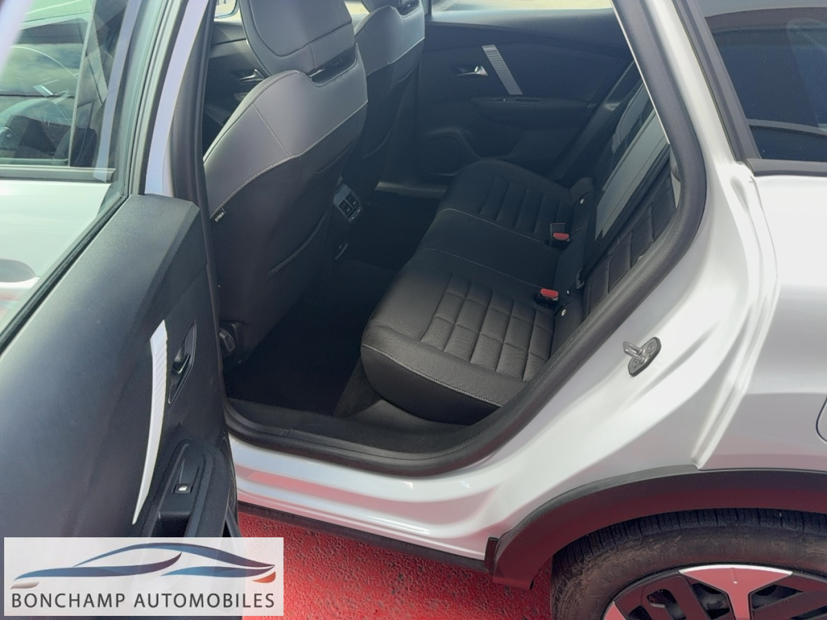 Citroën C4 (3) Hybride 136 e-DSC6 PLUS — photo 10