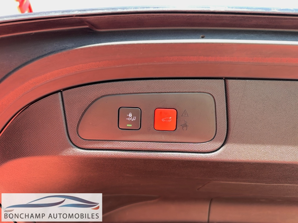 Ds DS 7 Crossback E-TENSE 4×4 300 RIVOLI — photo 11