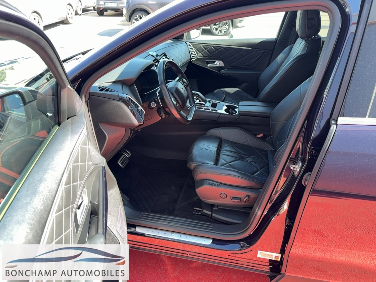 Ds DS 7 Crossback E-TENSE 4×4 300 RIVOLI — photo 13