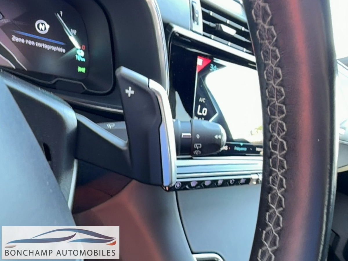 Ds DS 7 Crossback E-TENSE 4×4 300 RIVOLI — photo 17
