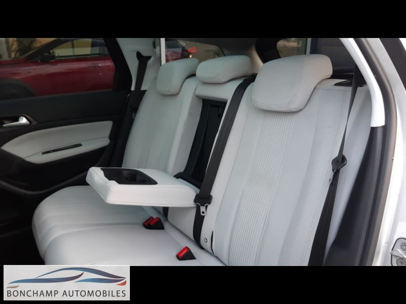 Peugeot 308 SW (2) 1.6 BlueHDi 120 S&S EAT6 Allure — photo 8