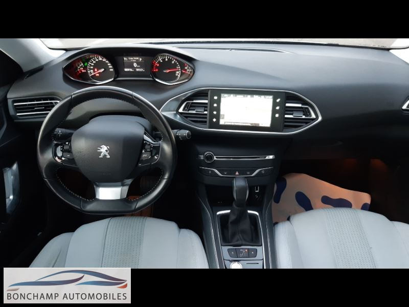 Peugeot 308 SW (2) 1.6 BlueHDi 120 S&S EAT6 Allure — photo 9