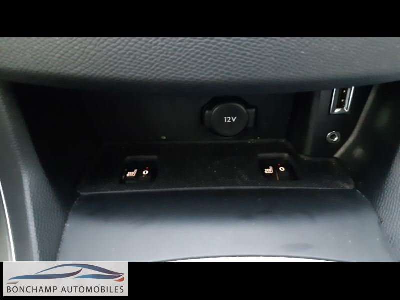 Peugeot 308 SW (2) 1.6 BlueHDi 120 S&S EAT6 Allure — photo 15