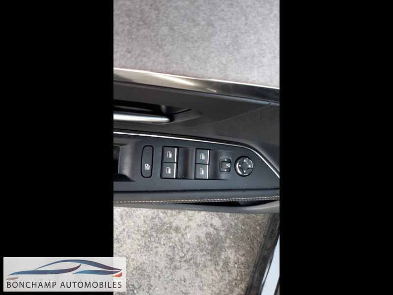 Peugeot 5008 II 2017 1.5 BLUEHDI S&S – 130 – BV EAT8 GT — photo 15