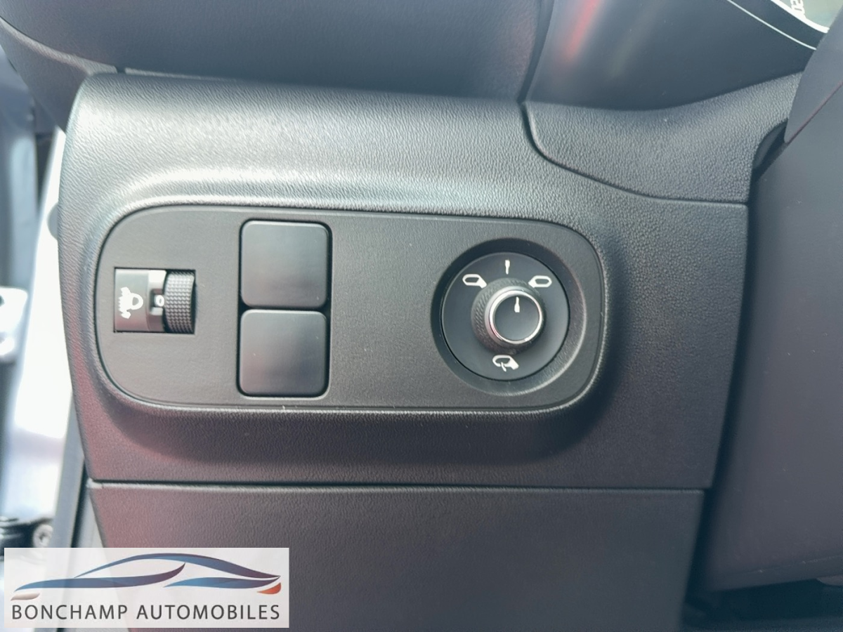 Citroën C3 III 1.2 PURETECH 12V – 110 S&S – BV EAT6 SHINE — photo 18
