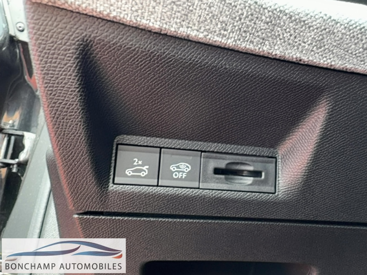 Peugeot 3008 III 2024 1.2I HYBRID -136 – BV E-DCS6 GT — photo 16