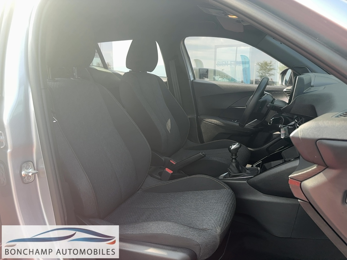 Peugeot 2008 (2) 100 ch STYLE — photo 10