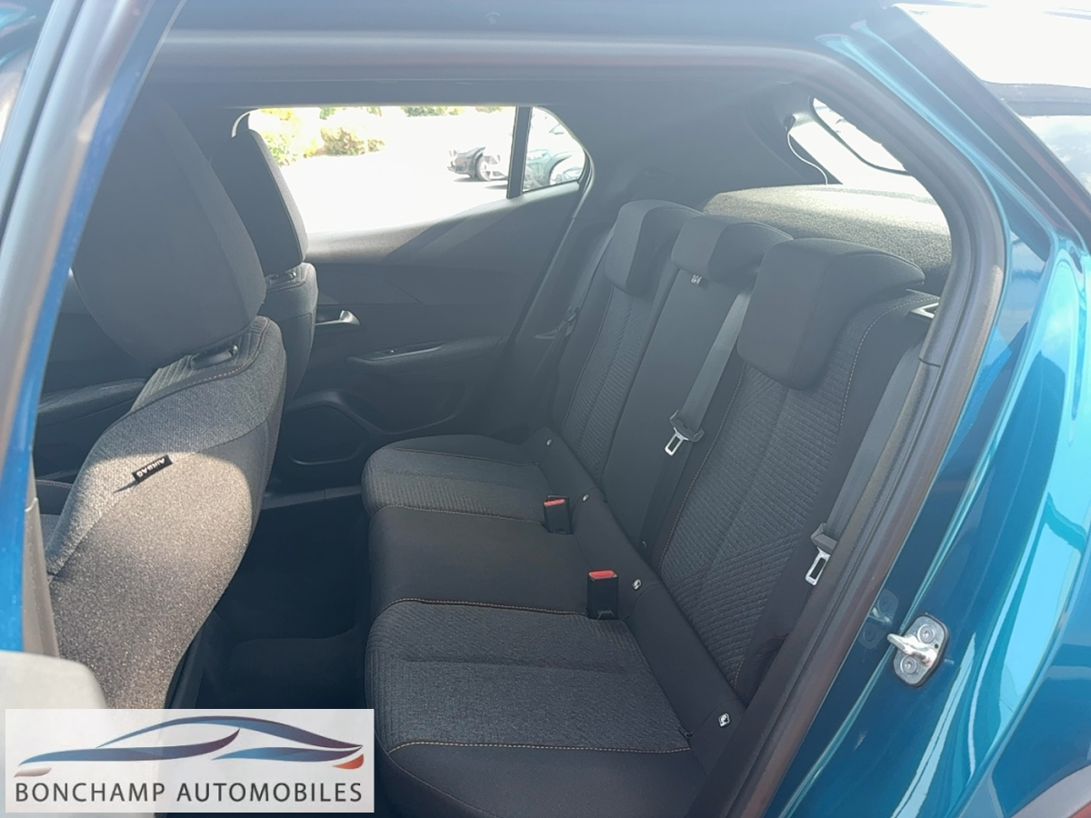 Peugeot 2008 (2) 100 ch STYLE — photo 9
