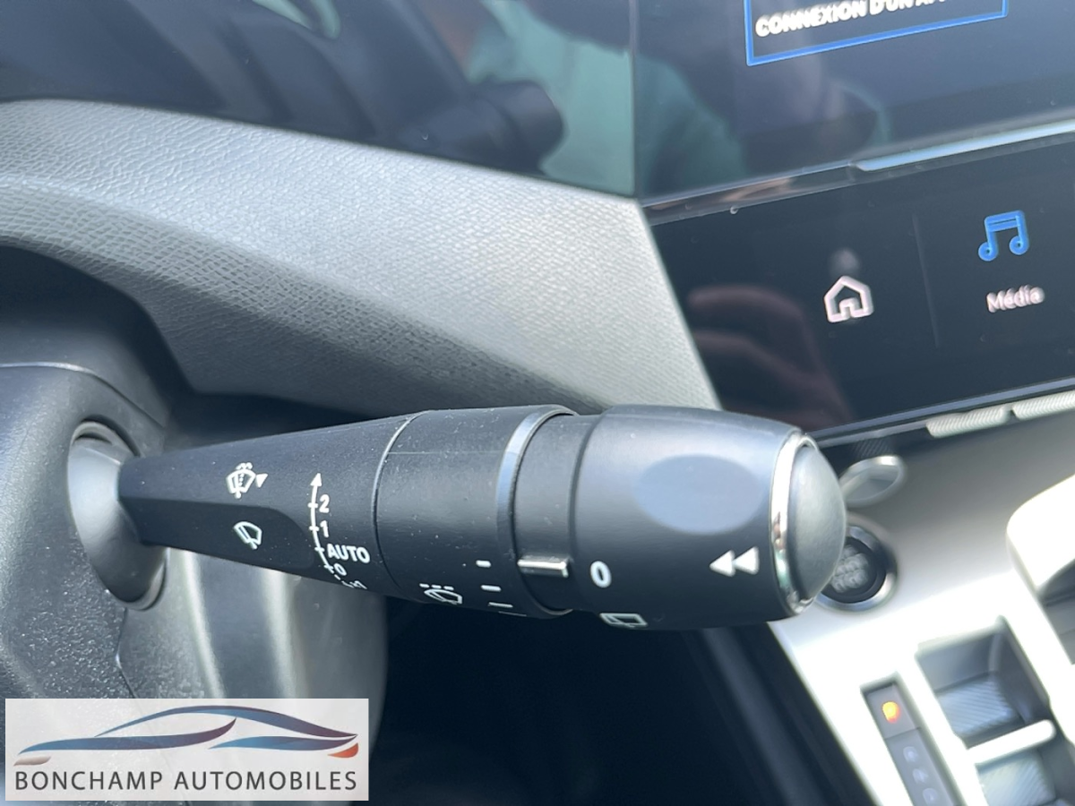 Peugeot 308 (3) Hybrid 145 e-DCS6 ALLURE — photo 14