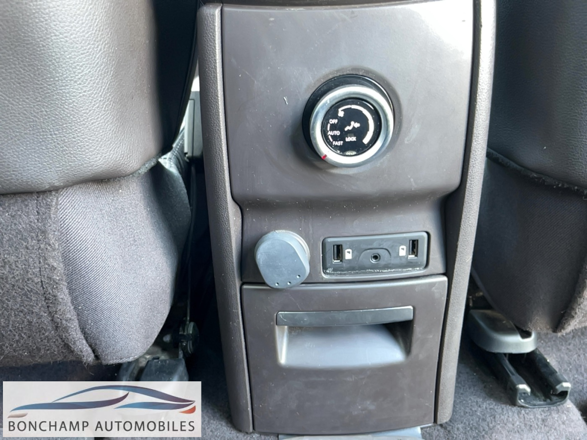 Renault ESPACE V 1.6 ENERGY DCI – 160 – BV EDC 2017 INTENS — photo 27