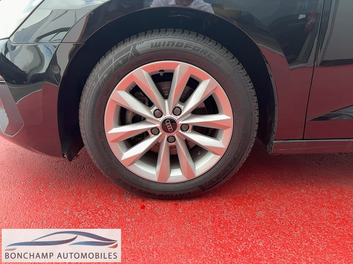 Audi A3 Sportback (4) 30 TFSI MHEV S Tronic 110 Business Line — photo 6