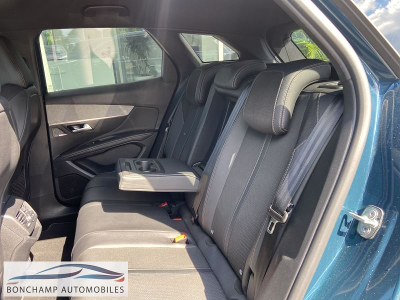 Peugeot 3008 (P84) . — photo 14