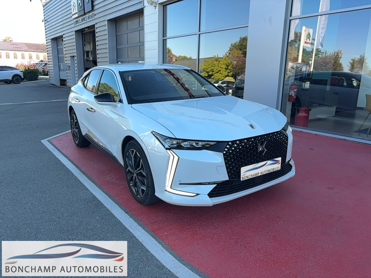 Ds DS 4 (2) HYBRIDE 136 e-DCS6 ETOILE ALCANTARA — photo 2