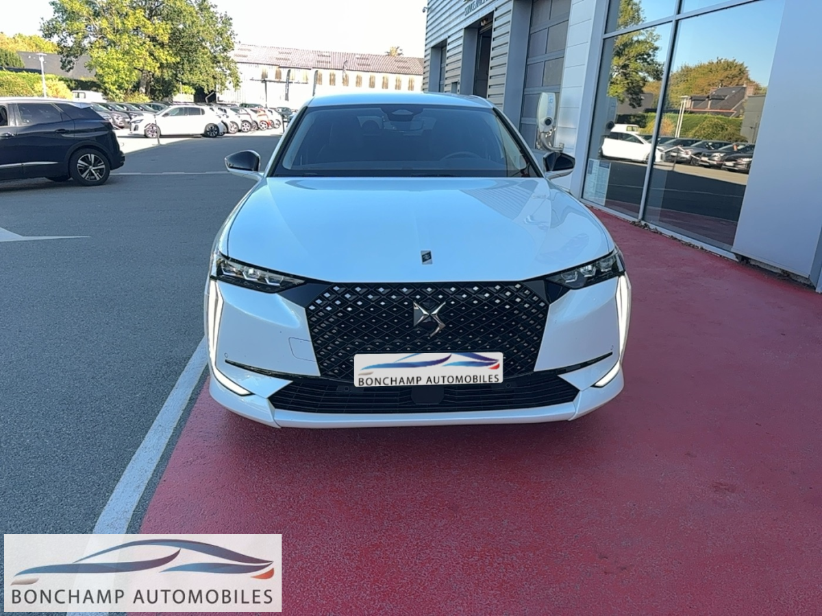 Ds DS 4 (2) HYBRIDE 136 e-DCS6 ETOILE ALCANTARA — photo 3
