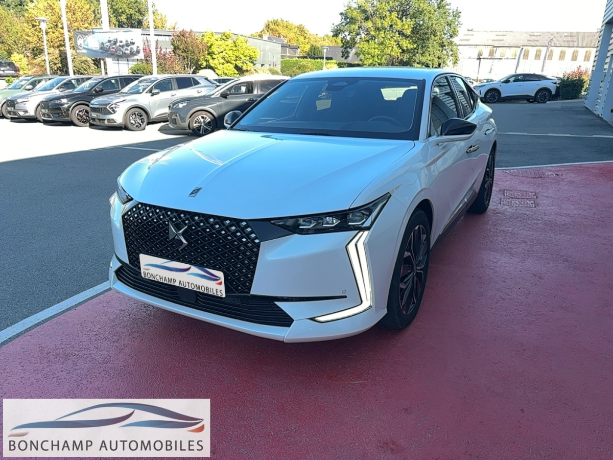 Ds DS 4 (2) HYBRIDE 136 e-DCS6 ETOILE ALCANTARA — photo 4