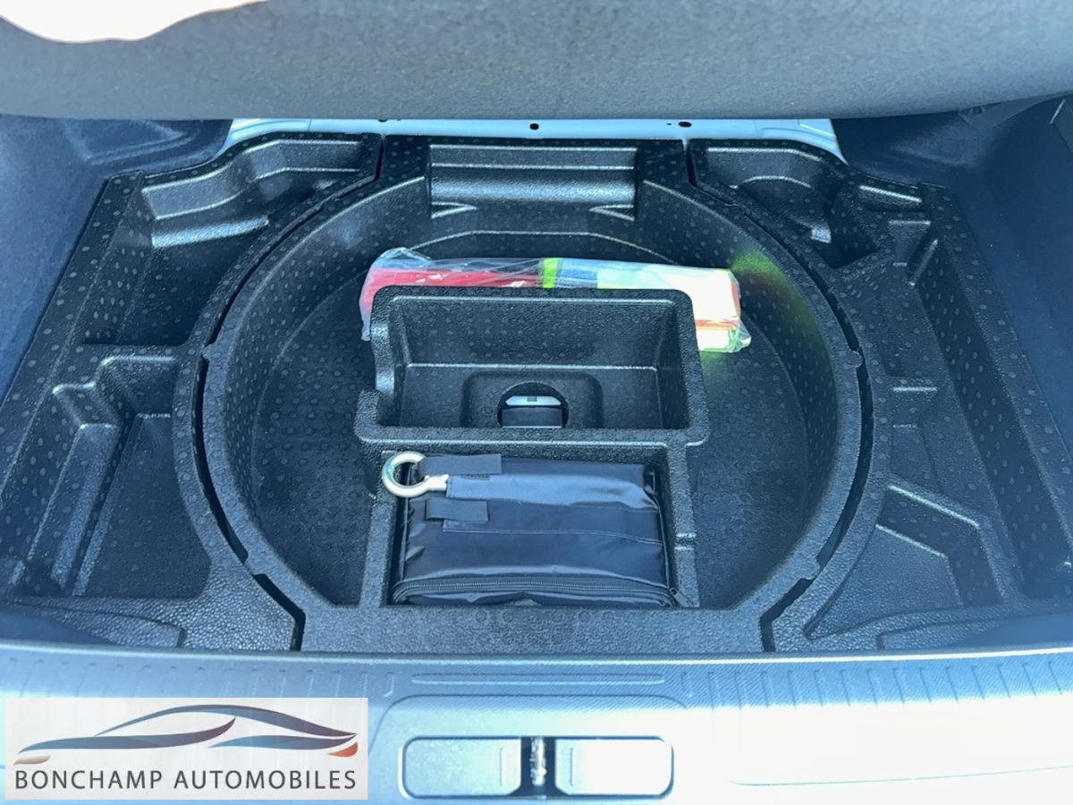 Ds DS 4 (2) HYBRIDE 136 e-DCS6 ETOILE ALCANTARA — photo 16