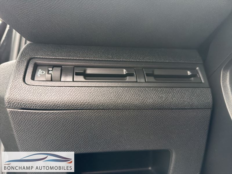 Peugeot 3008 (2) 1.6 BLUEHDI 120 S&S ALLURE — photo 24